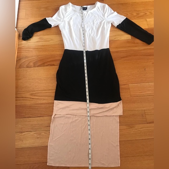 Bebe three colored long sleeve high low dress in sz M. Great condition. - Picture 4 of 15